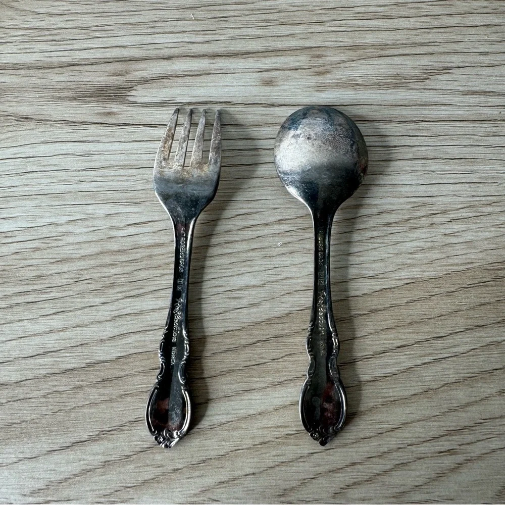 1847 Rogers Bros I S‎ Silverplated Reflection Baby Spoon & Fork Silverware Set
